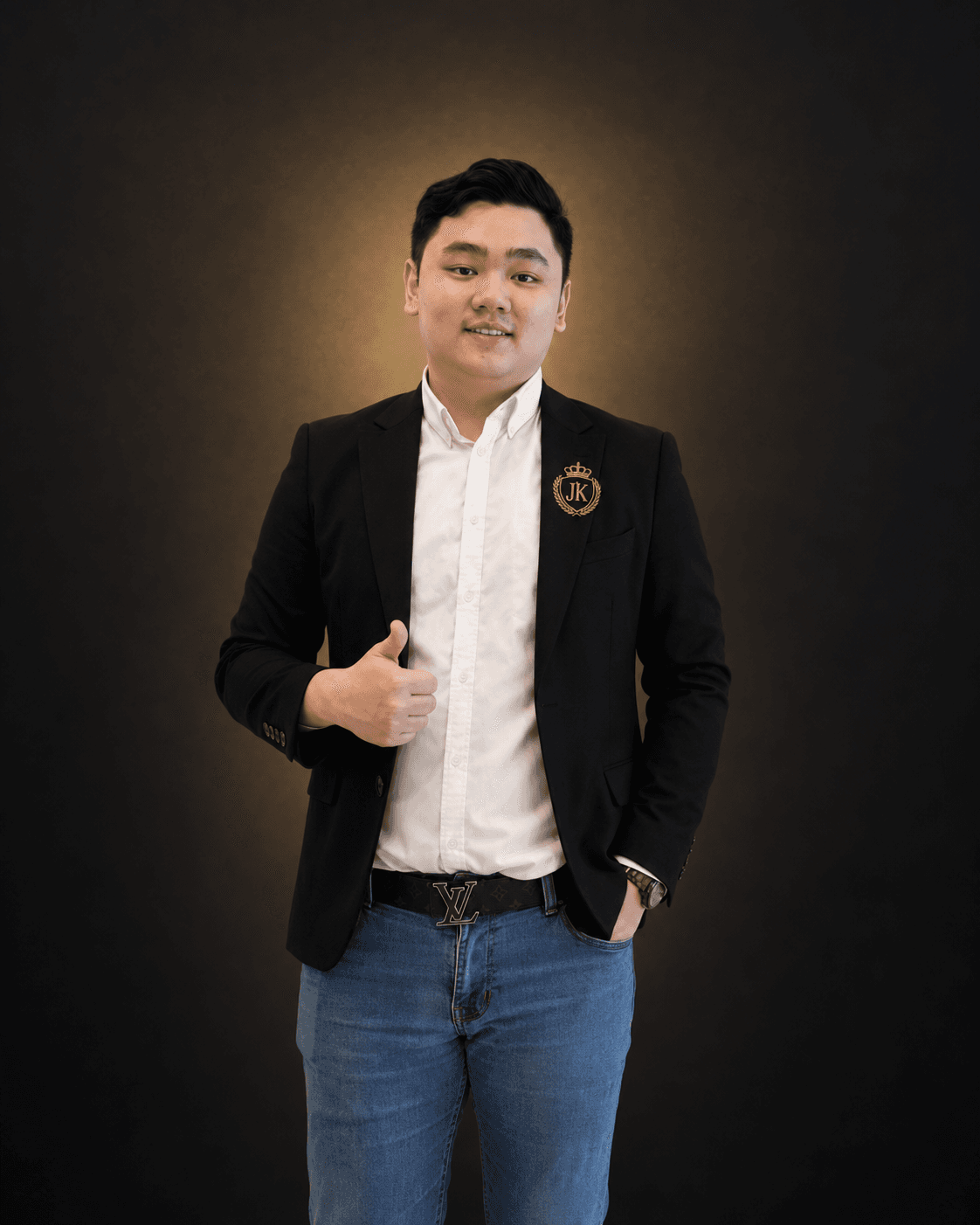 JACKET 商业与公关咨询顾问 Lester Kok Zhen Wei 肖像